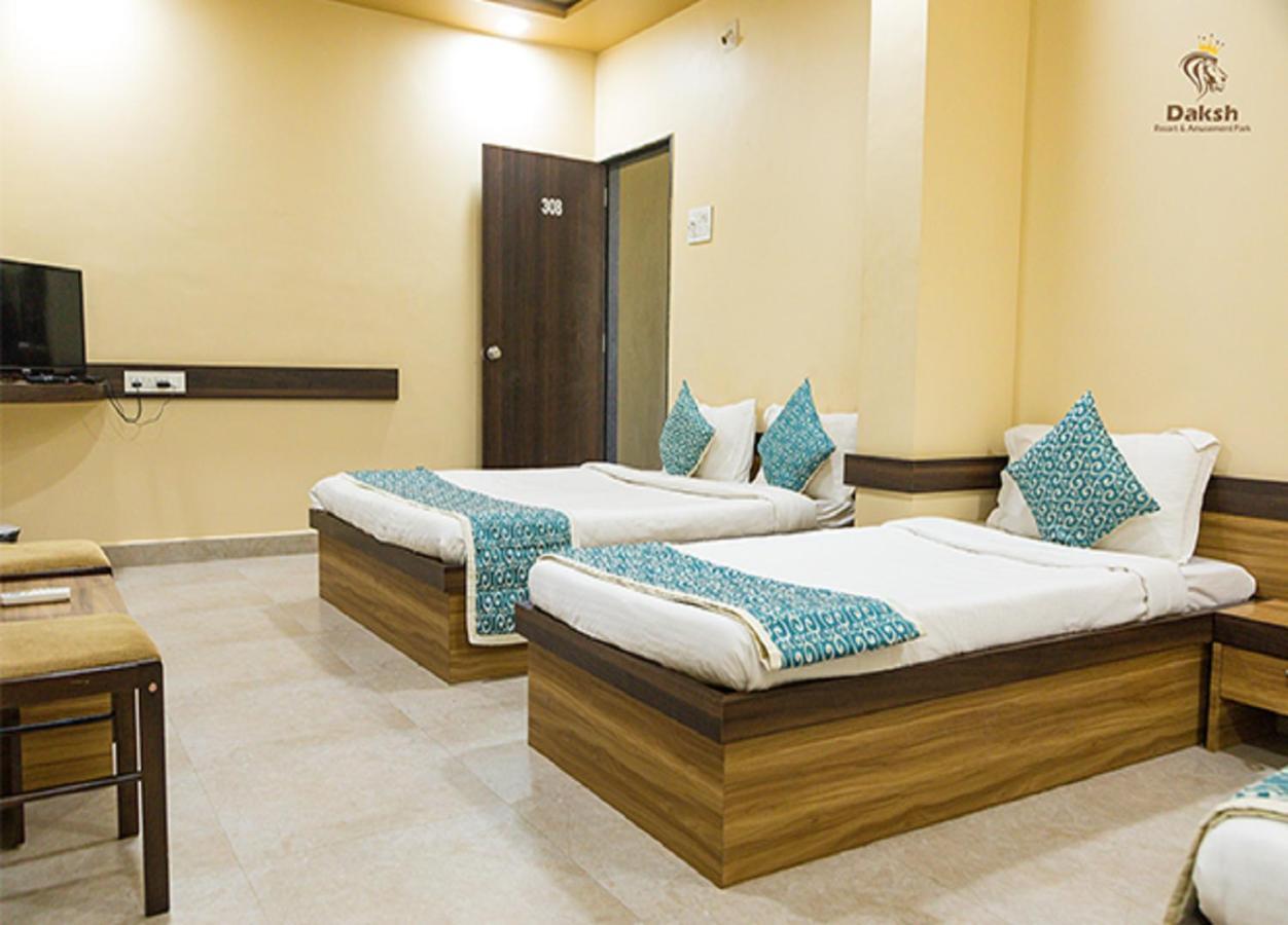Hotel Somnath Daksh Somnāth Buitenkant foto