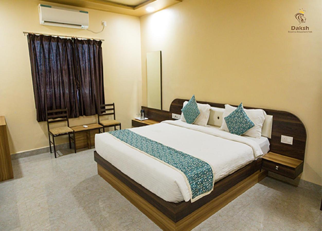 Hotel Somnath Daksh Somnāth Buitenkant foto