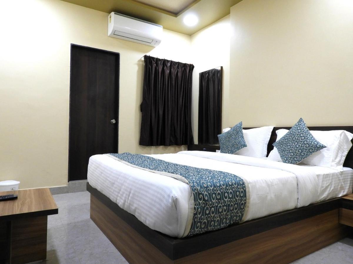Hotel Somnath Daksh Somnāth Buitenkant foto