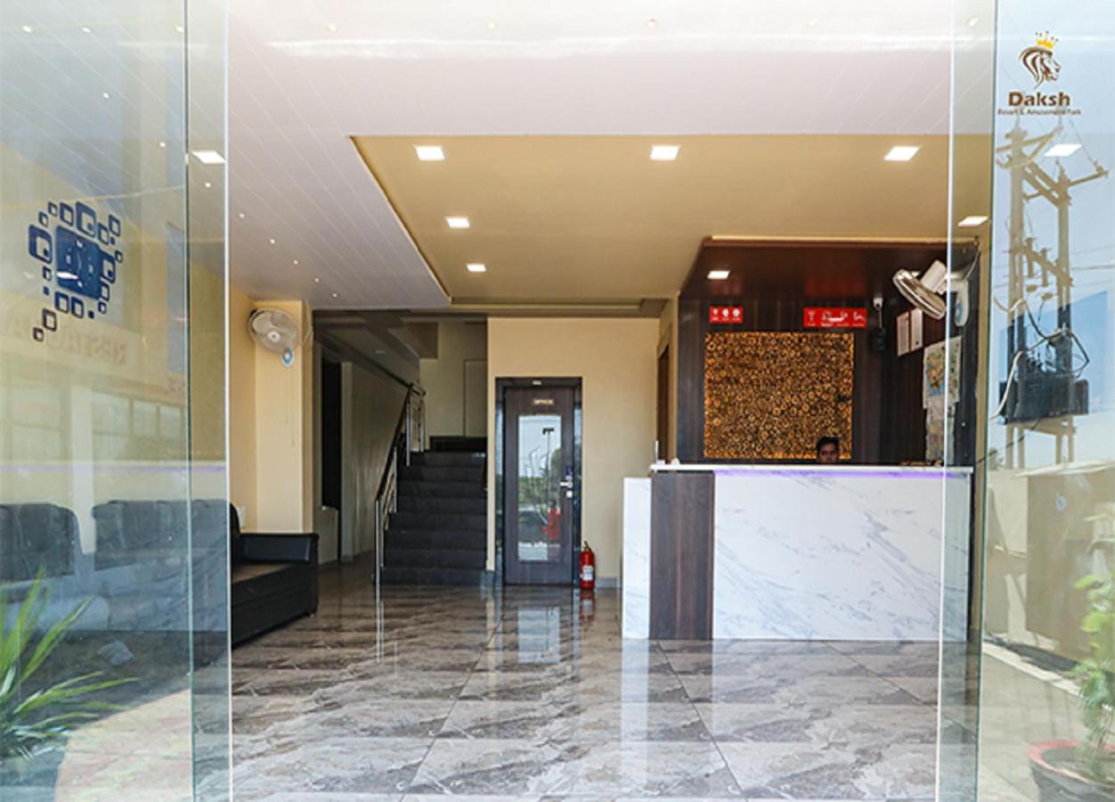 Hotel Somnath Daksh Somnāth Buitenkant foto